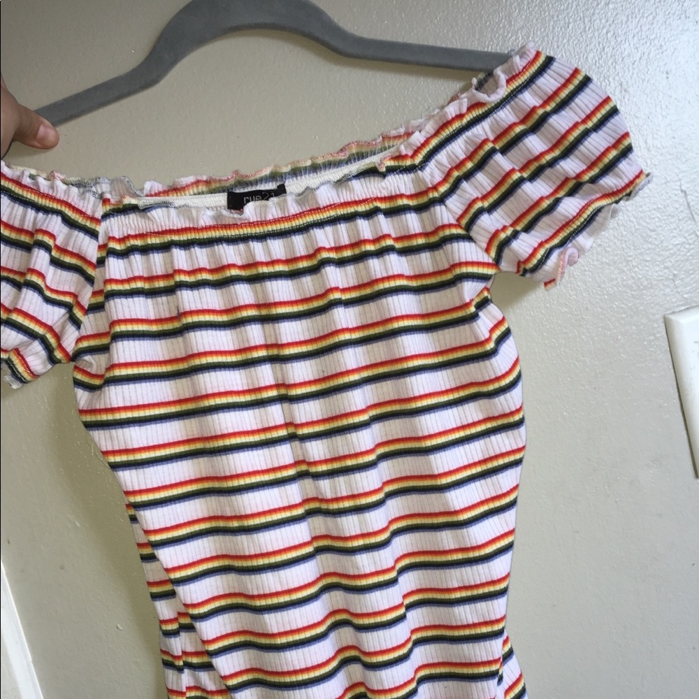 Shirts - Picture 3 of 4